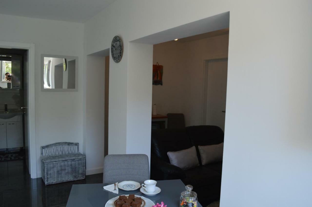 Apartman Talija Kali Buitenkant foto