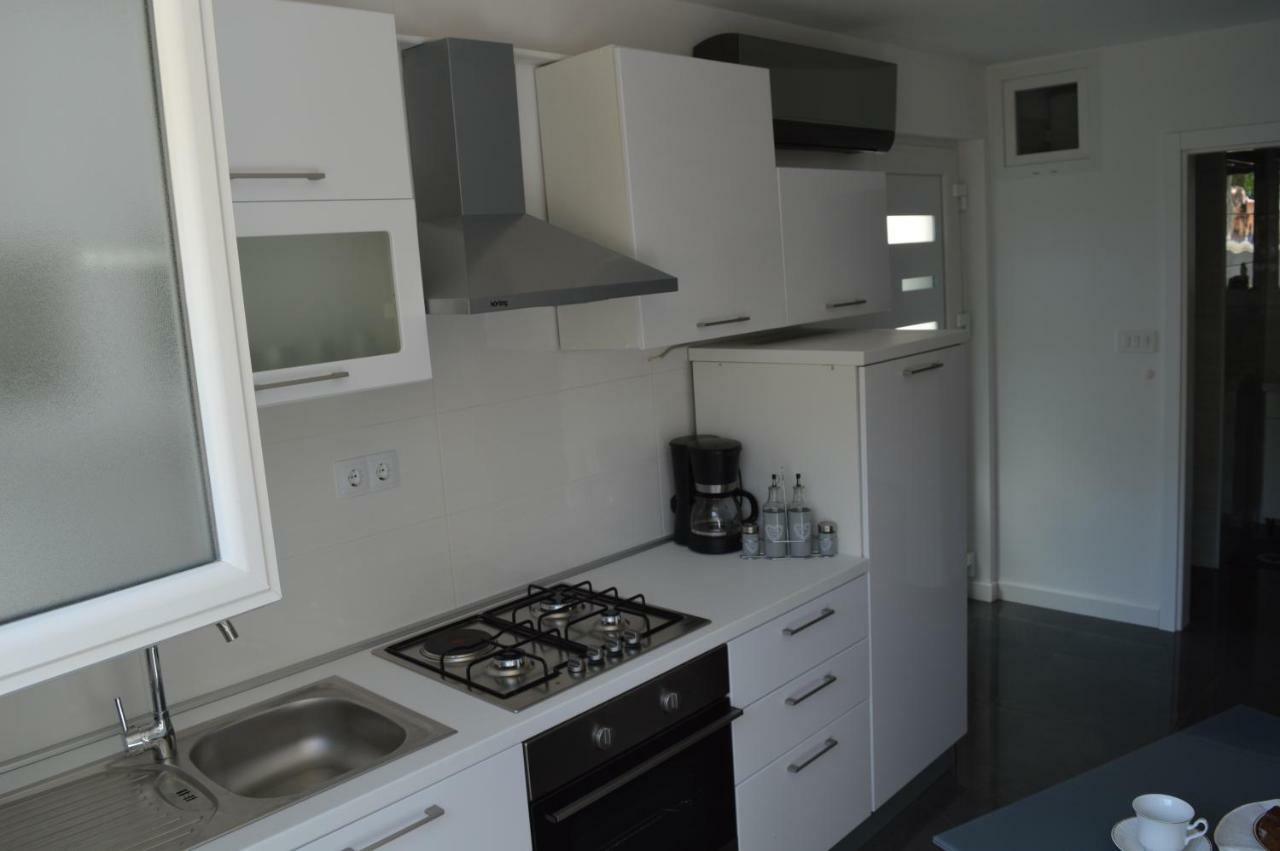 Apartman Talija Kali Buitenkant foto